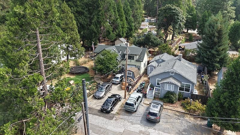 1st image of 2905 Elmer St