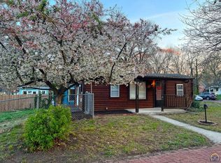 1100 Pennsylvania St, Lawrence, KS 66044