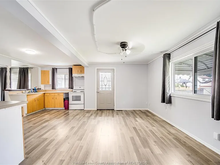 2669 Parent Ave — Photo 22