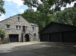 920 Sand Hill Rd, Asheville, NC 28806