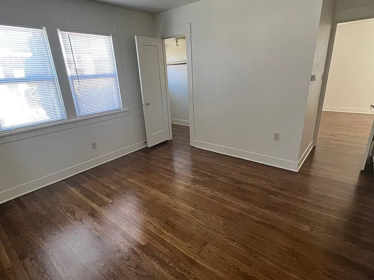 616 E Church St #E — Photo 3