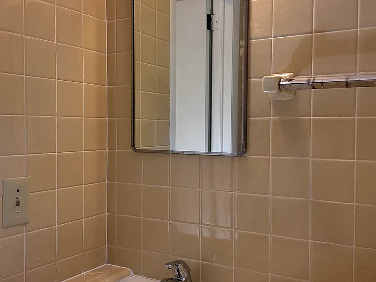 3649 Pine View Cir — Photo 18