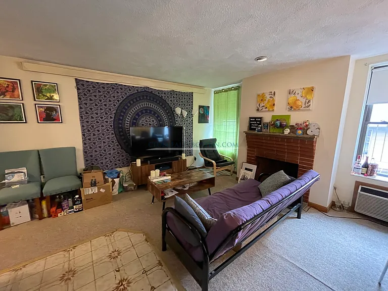 344 Market St #6 — Photo 10
