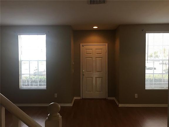 4th image of 1247 Charlesworth Dr