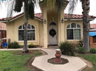 443 N Harvard Ave, Lindsay, CA 93247