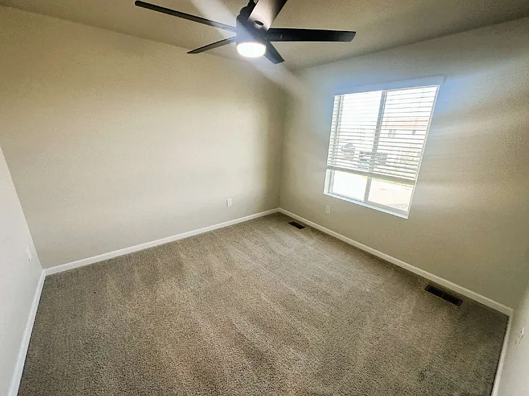 4677 River Highlands Loop — Photo 16