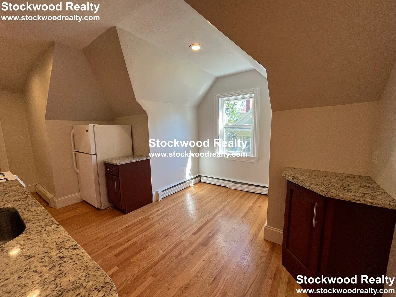 2 bed, $2,450 — Photo 4