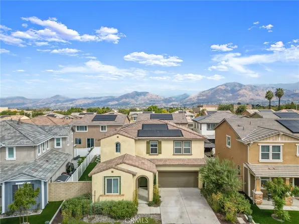 874 Royal Knight Trl, Redlands, CA 92374