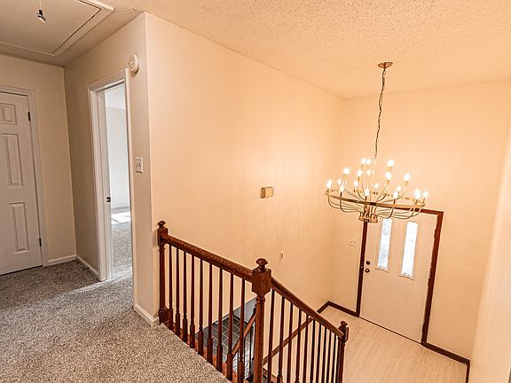 2nd image of 2265 Easton Dr