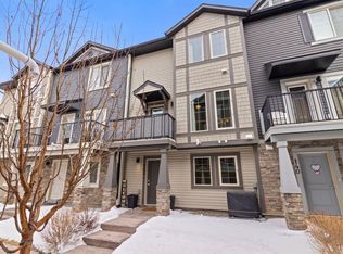 144 Legacy Poin SE, Calgary, AB T2X3Z3