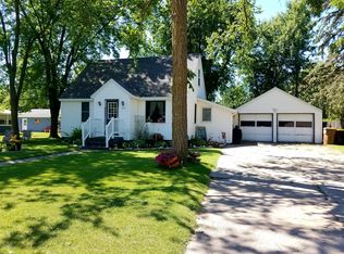 525 4th St SW, Perham, MN 56573