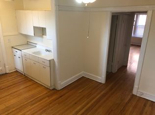 636 1/2 W Arlington Pl APT 44, Chicago, IL 60614