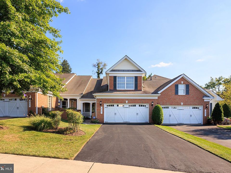 1st image of 855 Cider Mill Ln