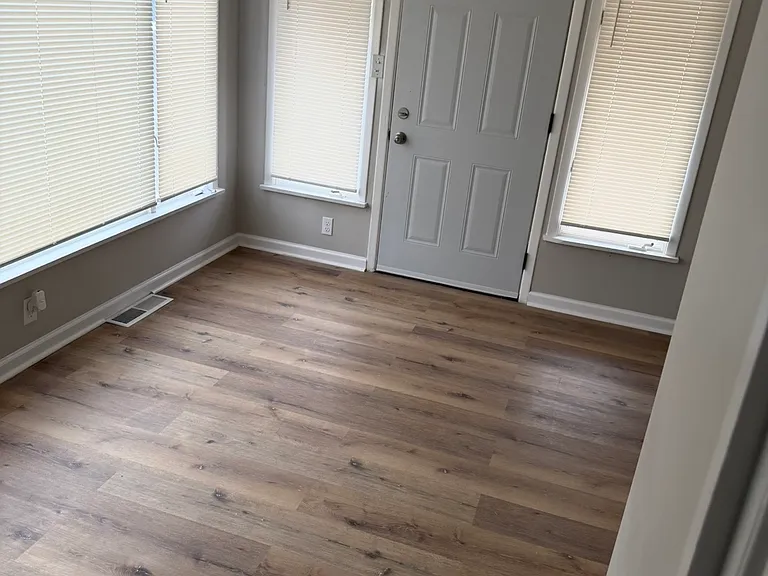 3710 Wood Ave — Photo 7
