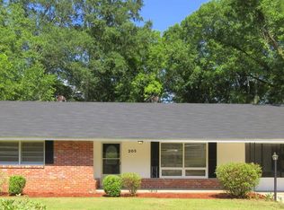 203 S Pine St, Wetumpka, AL 36092