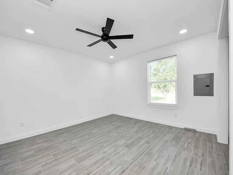 2796B Harrison Rd — Photo 9