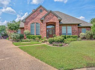 145 Downing Ct, Bossier City, LA 71111