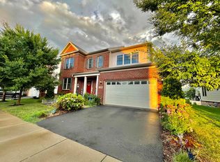 23590 Prosperity Ridge Pl, Ashburn, VA 20148