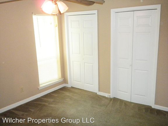 5th image of 4425 Coopers Creek Dr SE