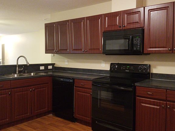 5th image of 15513 Callista Ln