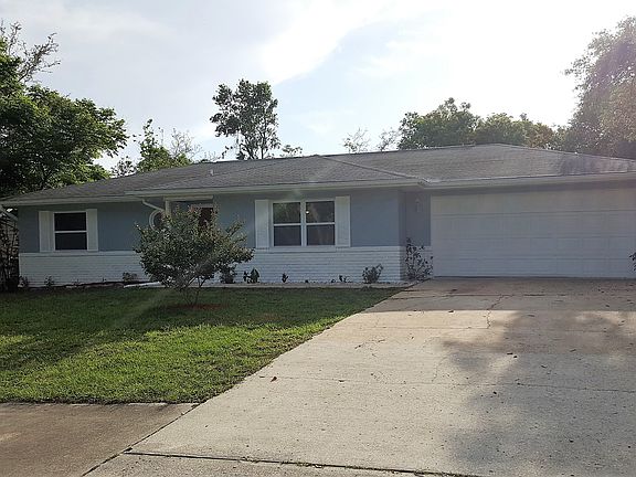 2nd image of 2540 Eustace Ave