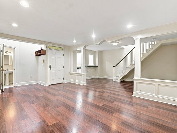 2nd image of 716 S 2nd St APT 4