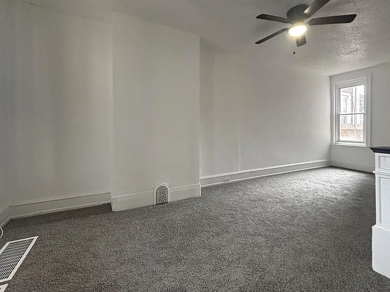 5156 Wakefield St — Photo 9