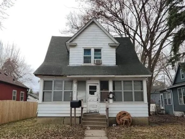 2947 Sheridan Ave N, Minneapolis, MN 55411