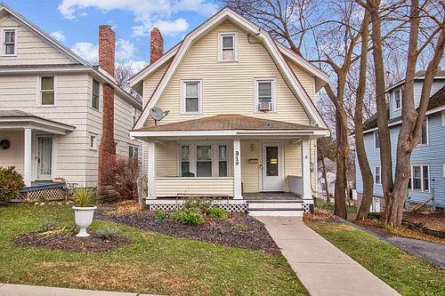319 Arlington Ave Photo 1