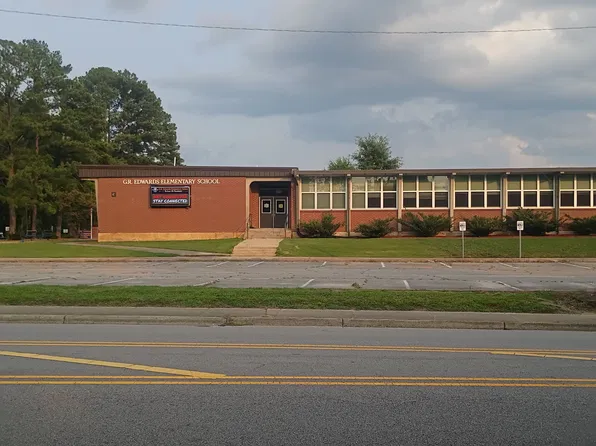 1723 Co Ah Bar St, Rocky Mount, NC 27803