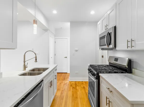 5411 N Campbell Ave, Chicago, IL