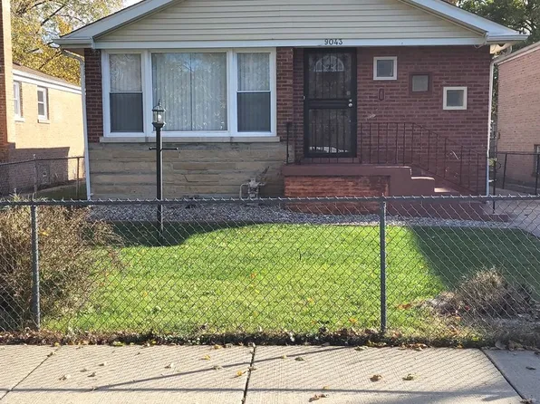 (undisclosed Address), Chicago, IL 60619