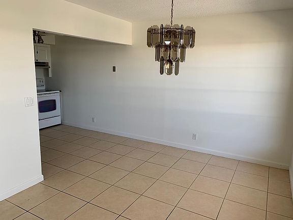 5th image of 302 Wellington Cir #B-3020
