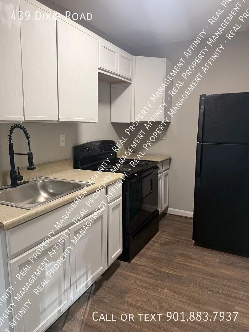 Coming Soon November 1! Renovated 3 Bedroom Home with Huge Yard — Photo 3