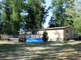 1055 Sunset Beach Rd, Suamico, WI 54173