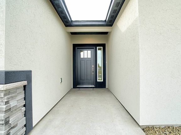 5th image of 1109 N Grant Pl