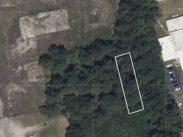 Lot 6 Near 606 Washington Street, Whiteville, NC 28472