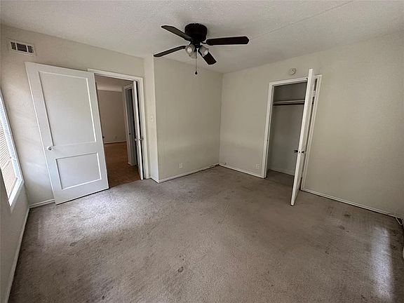 5th image of 4420 Roseland St APT 7