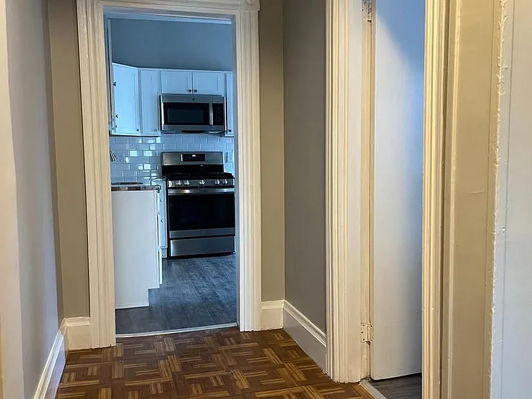 337 W Lemon St — Photo 5