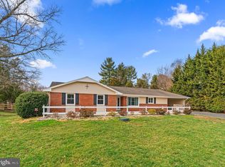 6806 Redberry Rd, Clarksville, MD 21029