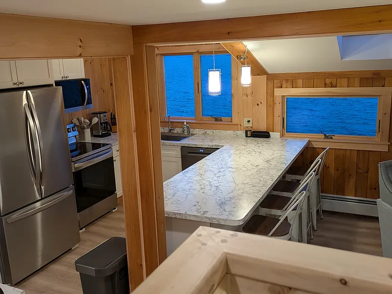 54 Back Shore Ln — Photo 32