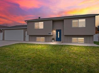 209 Wyoming Ct, Spearfish, SD 57783