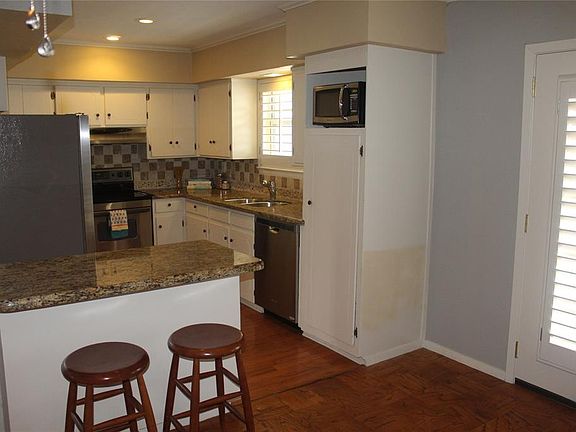 4th image of 5811 E University Blvd #5811C