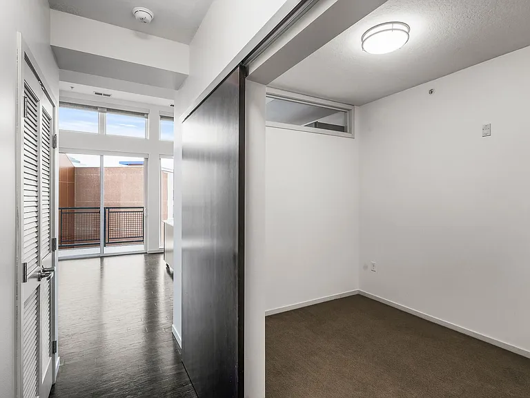 The Flats at West End — Photo 38