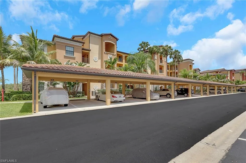 2 bed, 2.0 bath, 1232 sqft, $7,500 — Photo 2