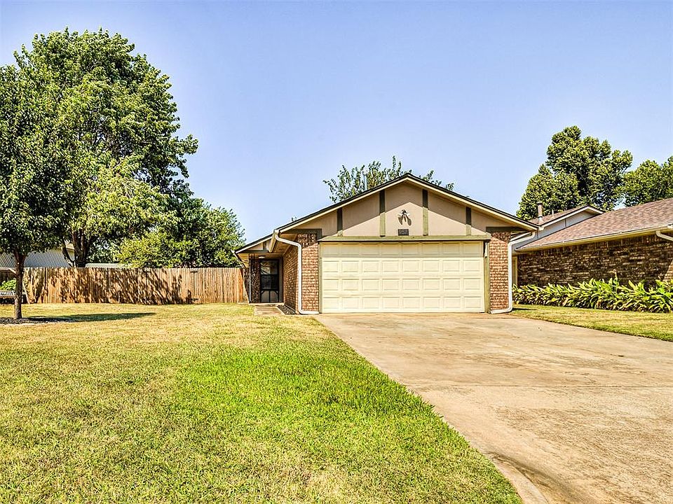 1st image of 957 W Tesio Way