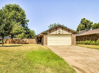 957 W Tesio Way, Mustang, OK 73064