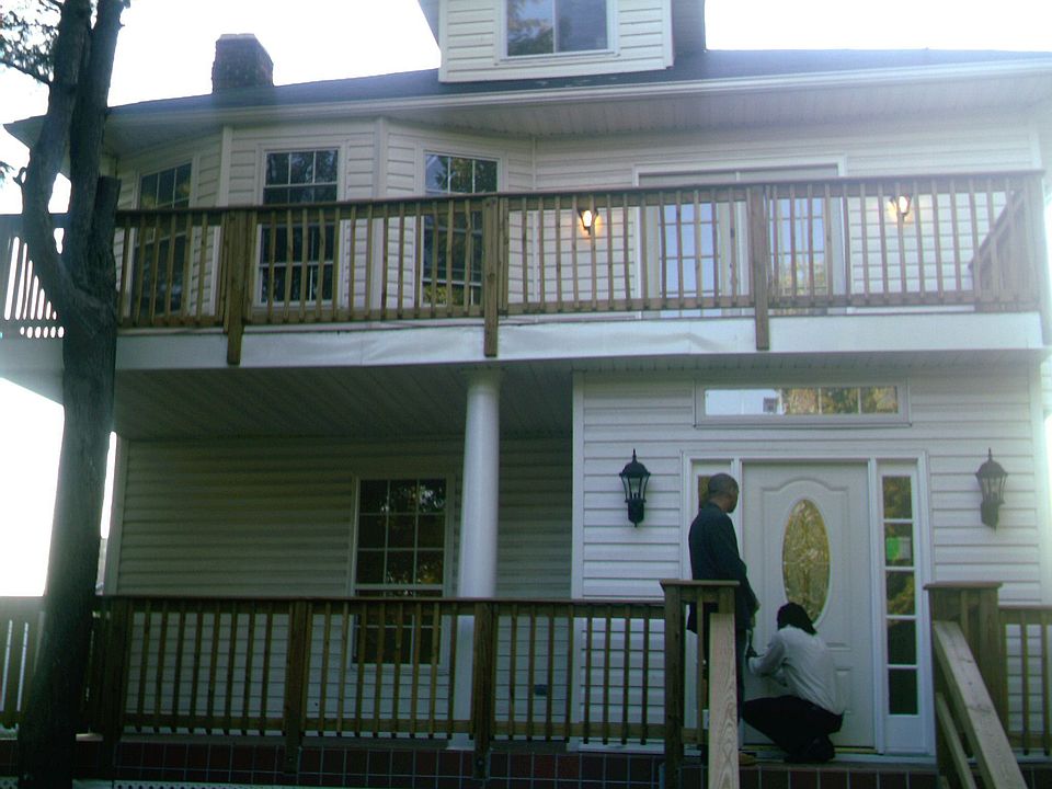 Front of Home 2006