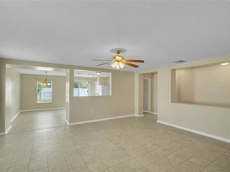 3507 Harlequin Dr — Photo 5