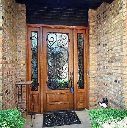 4th image of 1112 E 18th St